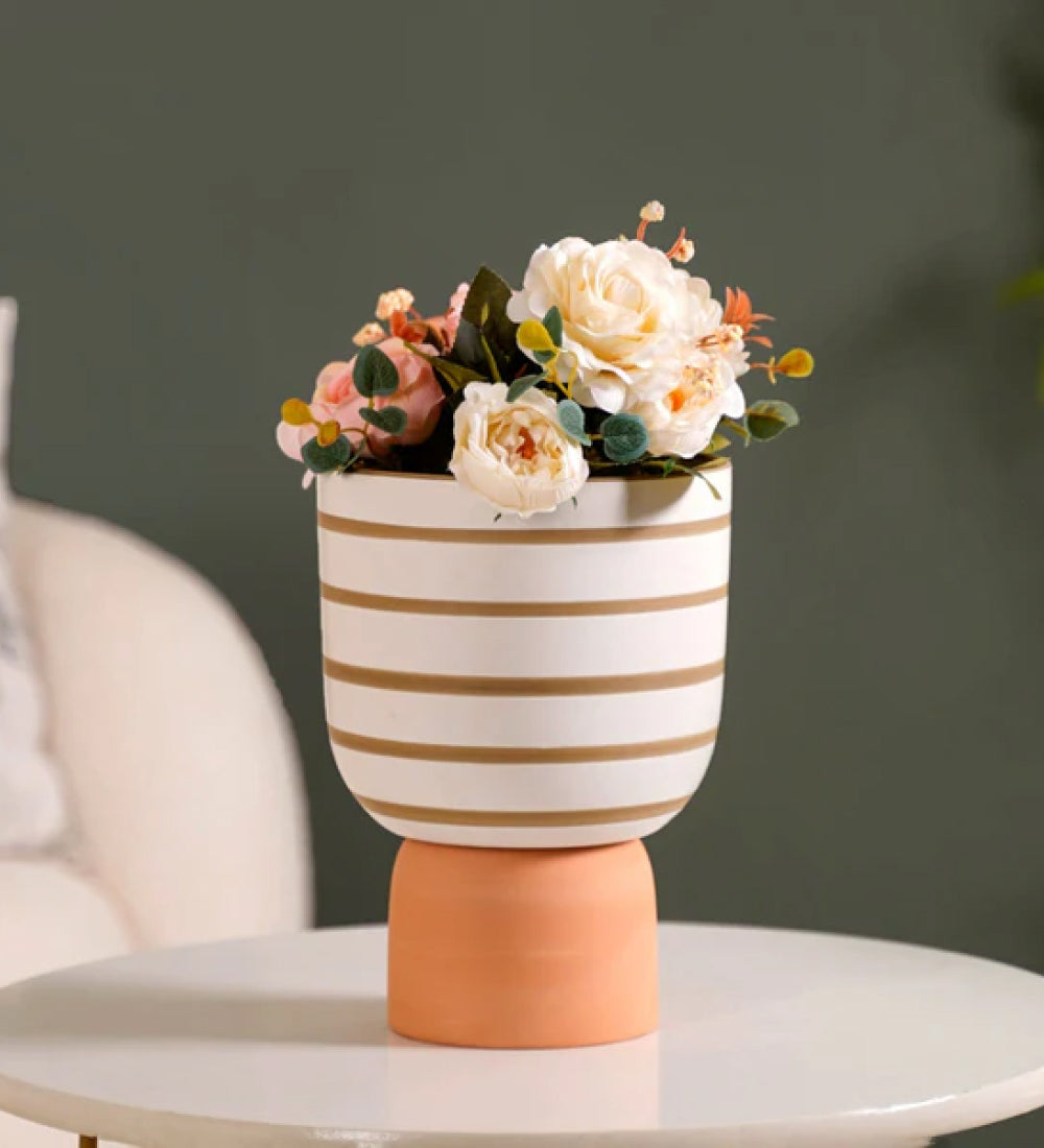 Hand-Painting Cement Pot