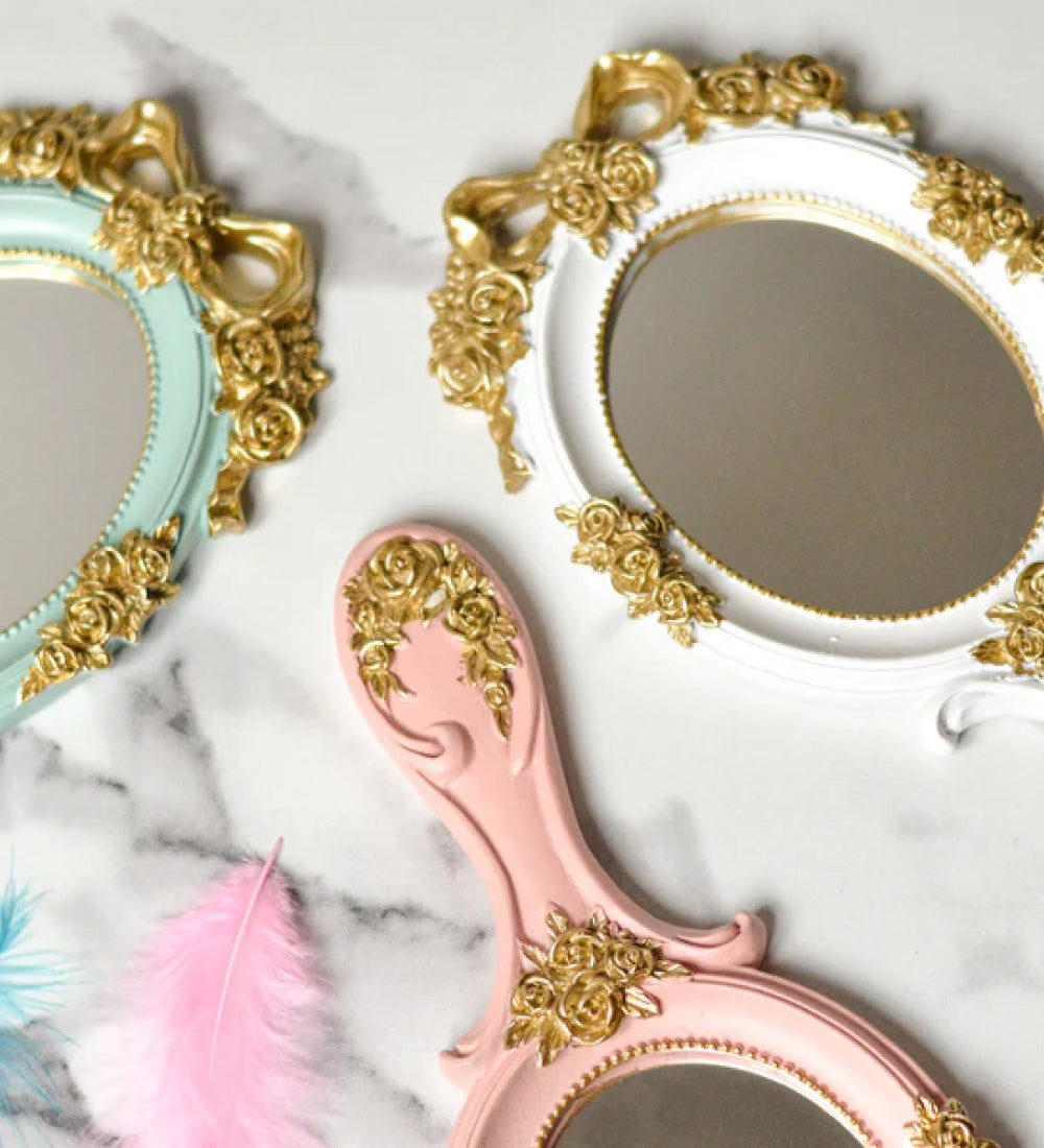 Handheld Magnifying Mirror