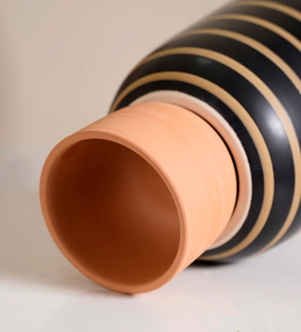 Hand-Painting Cement Pot