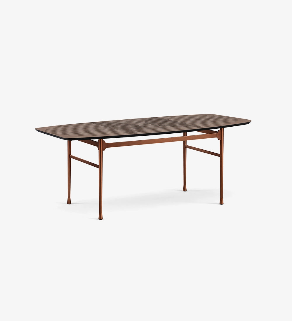 Elegant Urban Dining Table