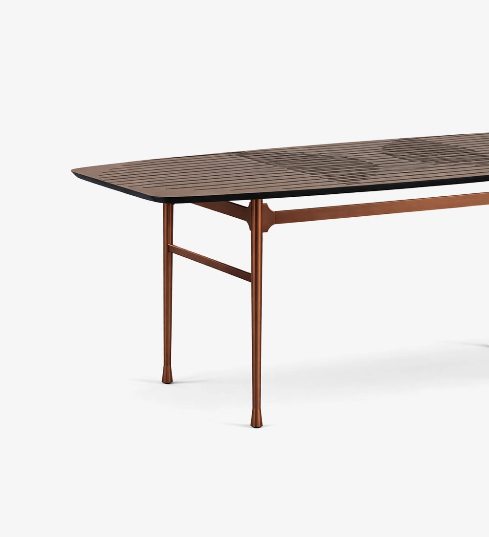 Elegant Urban Dining Table